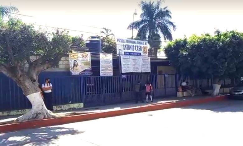 Ahora en Cuautla... tres alumnos se intoxican por cumplir reto de TikTok 