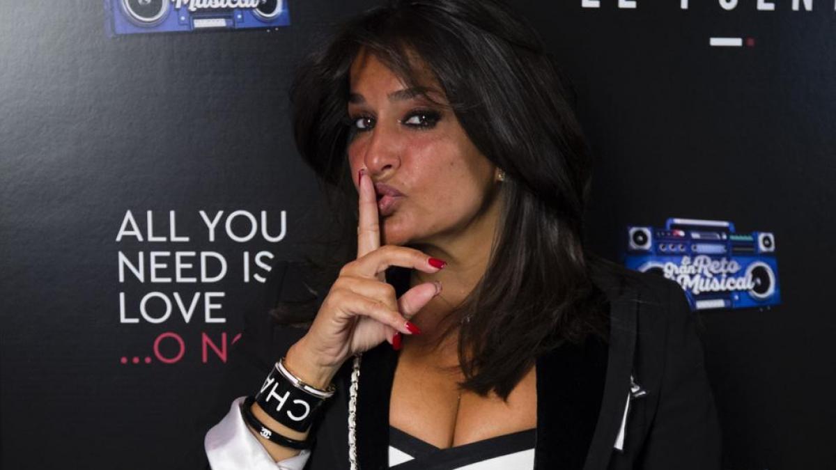 Aída Nízar irrumpe en el pleno de Mijas y preocupa a sus seguidores: "Temo por mi vida"