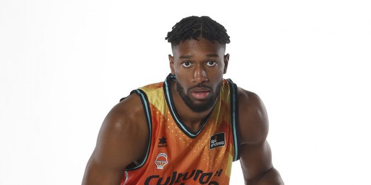 Alexander, un mes de baja por un esguince de tobillo