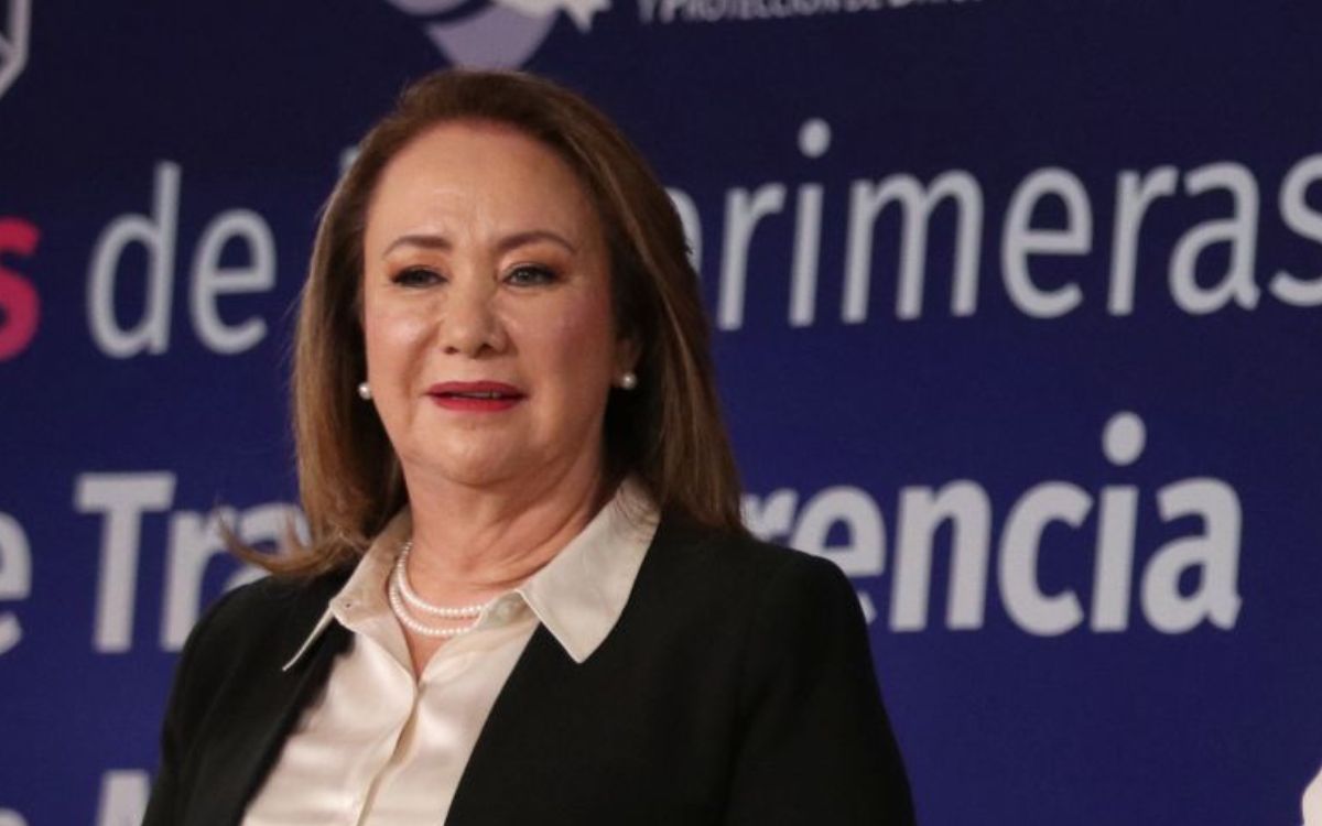 Alumnos y egresados de la Anáhuac: Esquivel no debe ser ministra