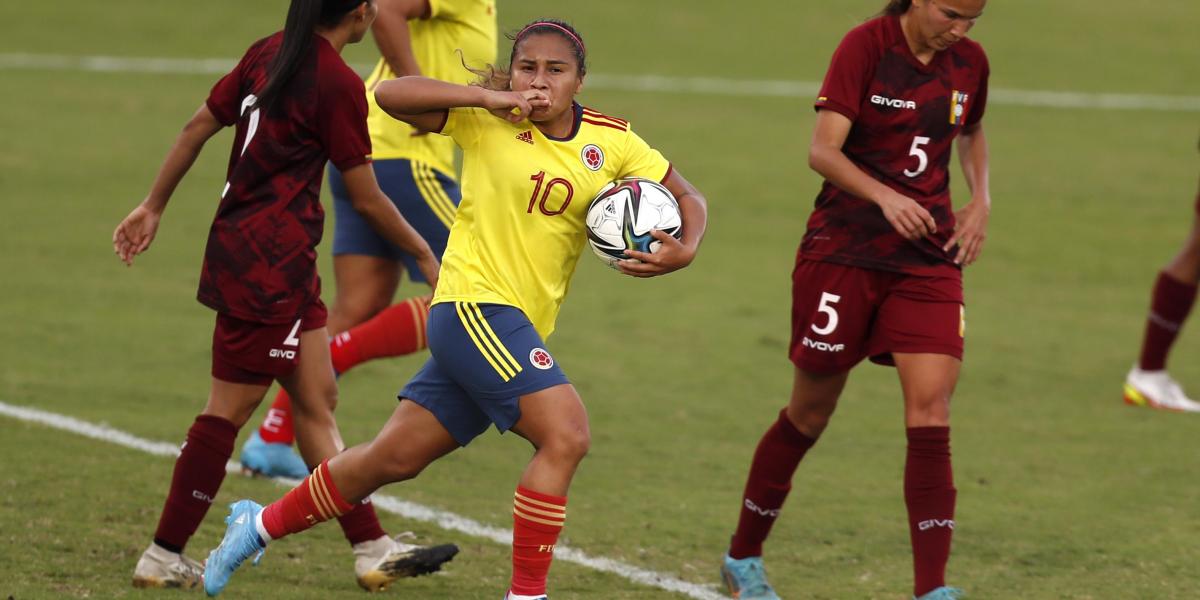 Ánimo en forma de reconocimiento para Leicy Santos