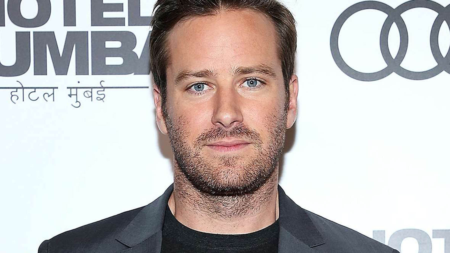 Armie Hammer cuenta ahora que de niño sufrió abusos sexuales y que ha intentado quitarse la vida