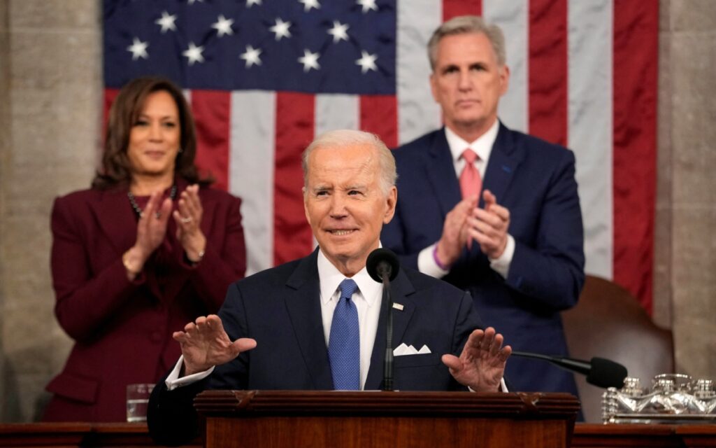 Biden: 'Dejen de pelear por pelear, amigos republicanos'