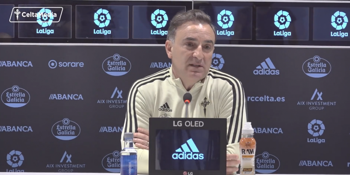 Carvalhal resta importancia a la posible salida de Hugo Mallo