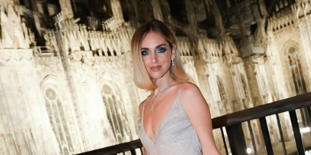 Chiara Ferragni brilla en su reaparición pública en Milán