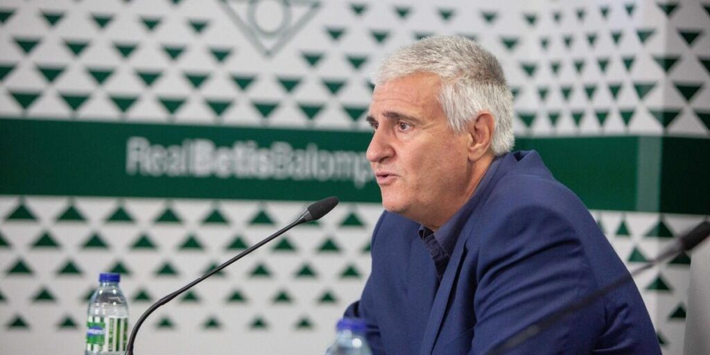 Cordón: “Uno entiende que el ciclo en el Betis ha acabado”
