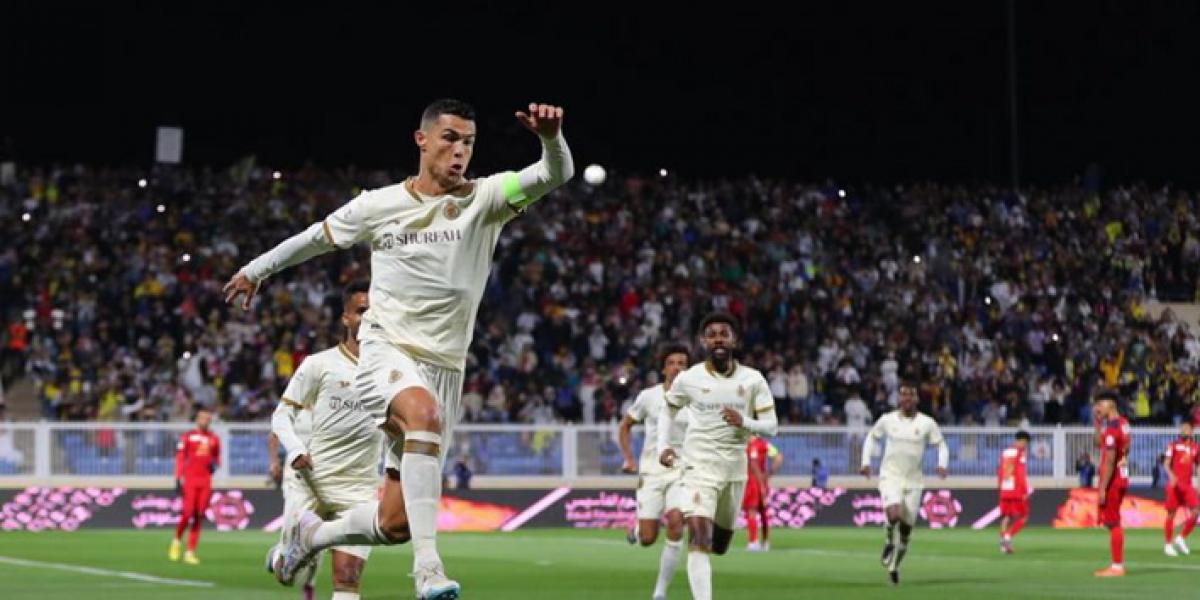 Cristiano sigue desatado y firma un hat-trick en media parte
