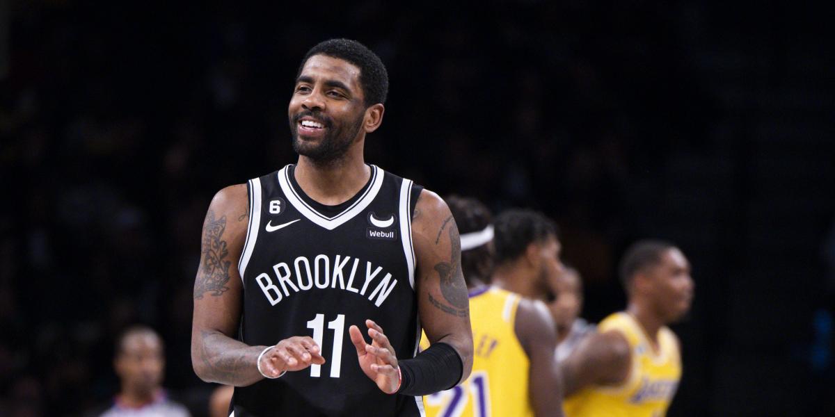 Dallas sueña con Kyrie: "Nos ayuda a situarnos en posición de ganar el anillo"