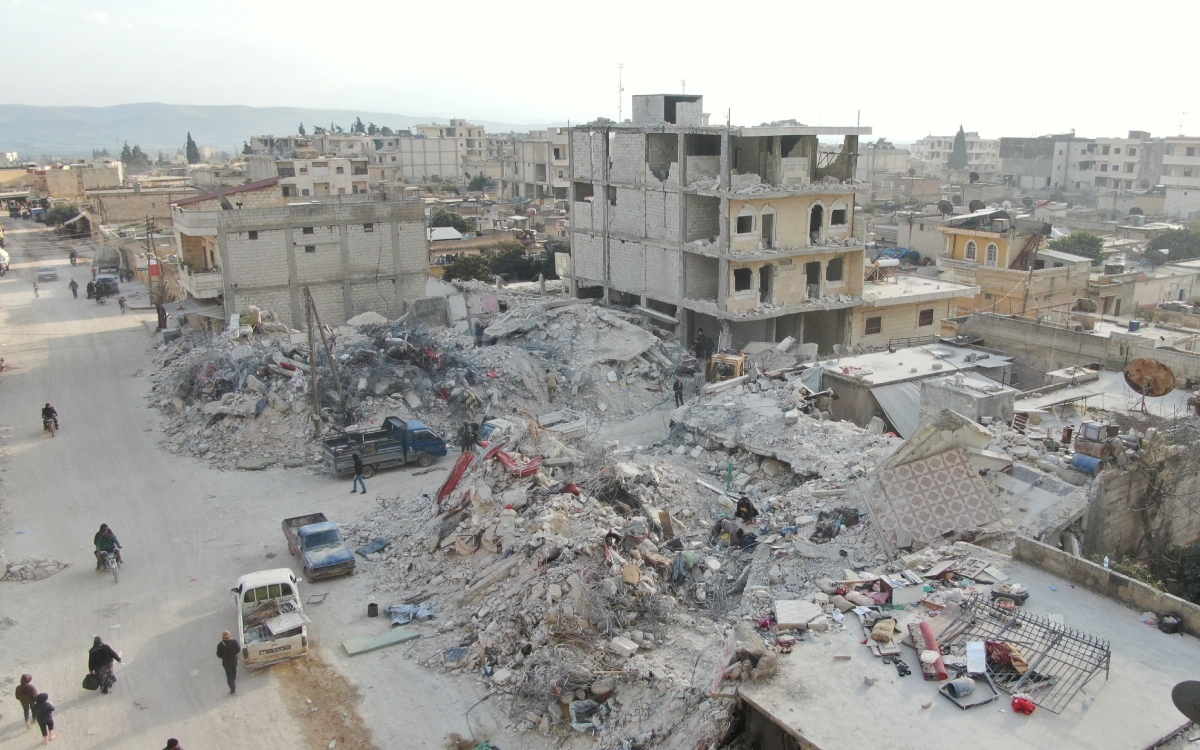 Daños de 34 mil 200 mdd tras sismos en Turquía: Banco Mundial