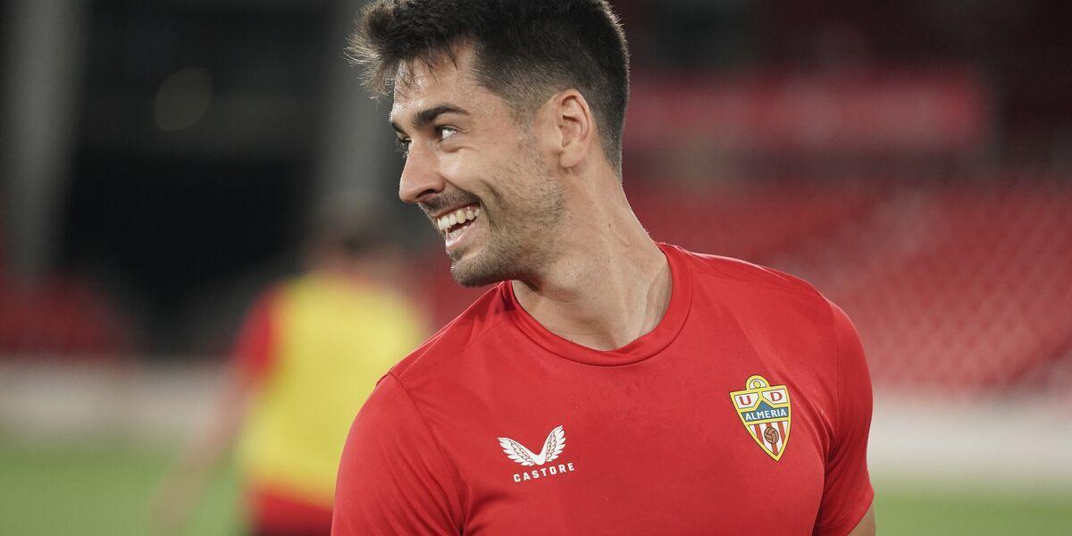 De la Hoz no seguirá en el Almería