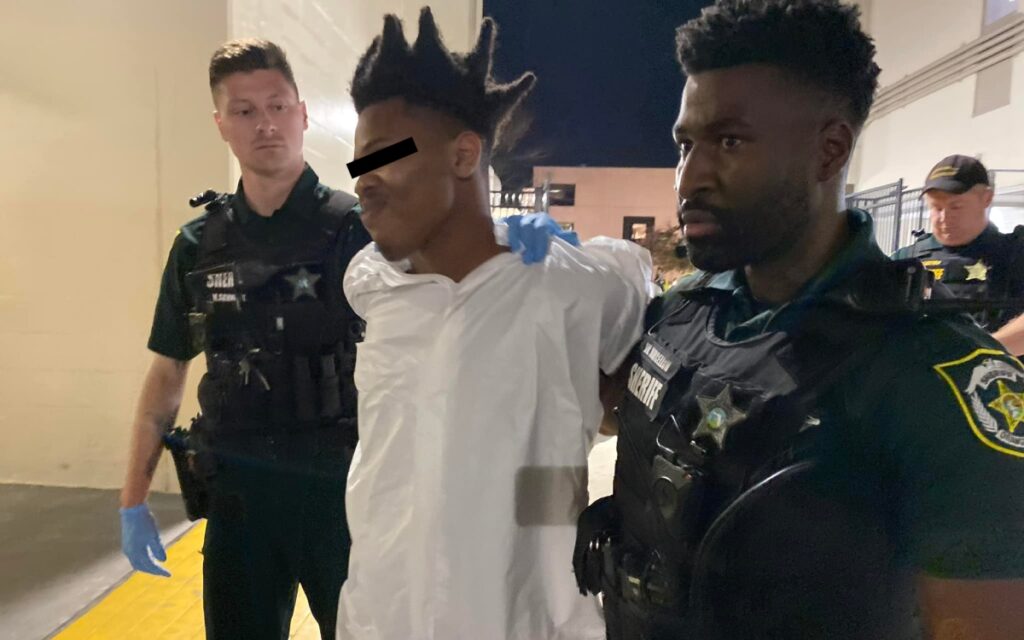 Difunden detención de autor de tiroteo en Florida | Video