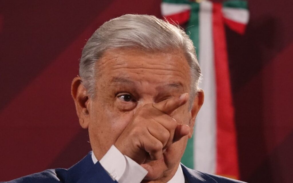 Dinero desviado por García Luna está en Florida: AMLO a abogado