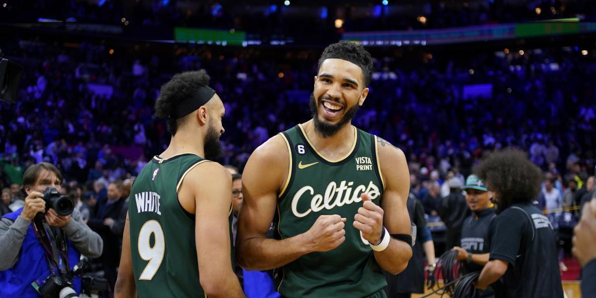 Doloroso y genial 'calmante' final de Tatum a Embiid y los Sixers