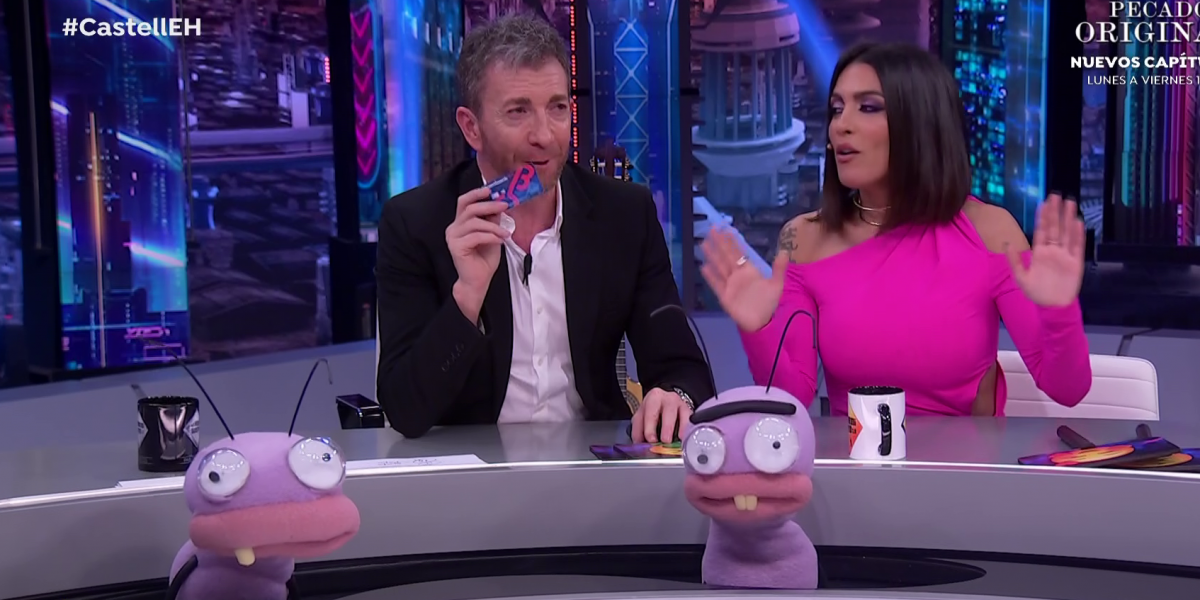 Dos espectadores aluden a la competencia durante la llamada de Pablo Motos en 'El Hormiguero'