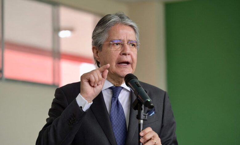 Ecuador vota en unas municipales que enfrentan a un oficialismo diluido y una oposición que busca repartirse el país