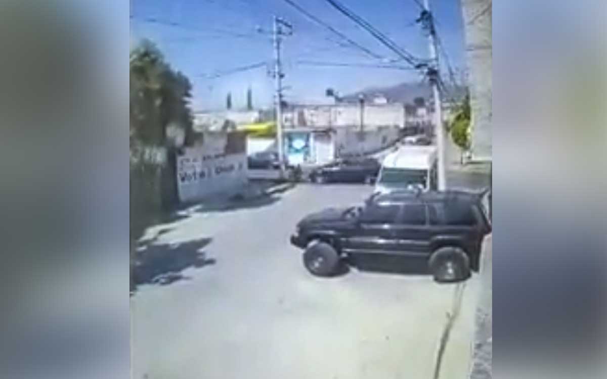 Edomex: Detienen a mujer que atropelló a niño e intentó fugarse | Video