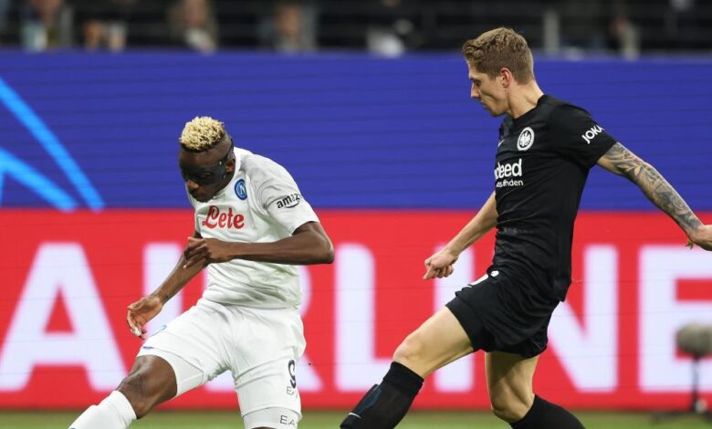 Eintracht Frankfurt - Napoli: resultado, goles y resumen | Champions League: Octavos de final