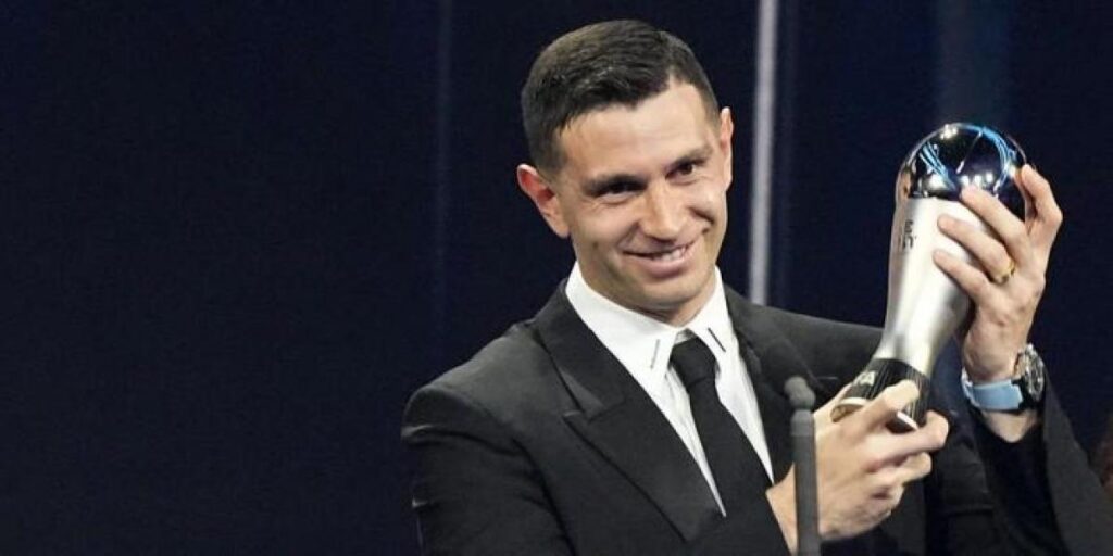 El 'Dibu' Martínez, premio al Mejor Guardameta