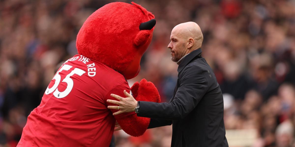 El Barça, atento al 4-2-3-1 con truco de Ten Hag