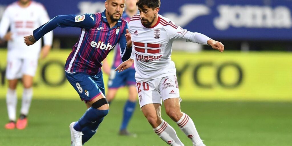El Cartagena acaba con la buena racha del Eibar en Ipurúa