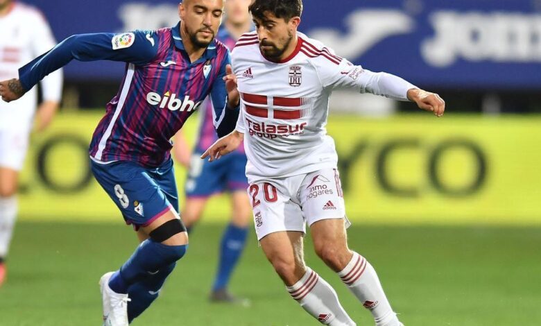 El Cartagena acaba con la buena racha del Eibar en Ipurúa