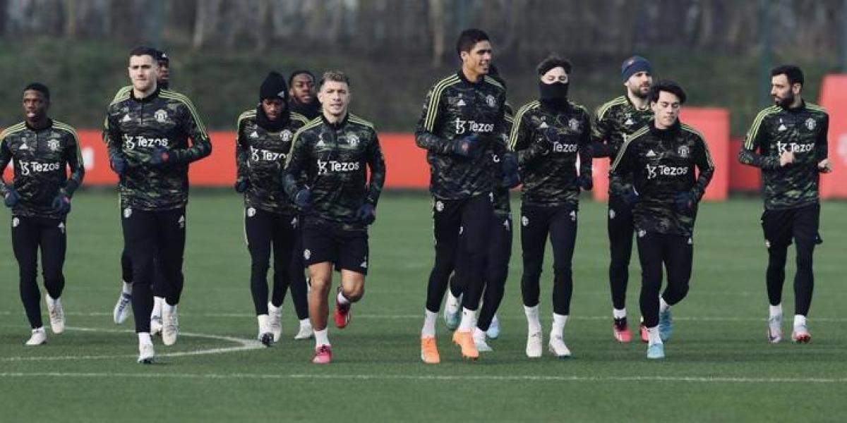 El Manchester United, con un once que intimida pese a sus siete bajas