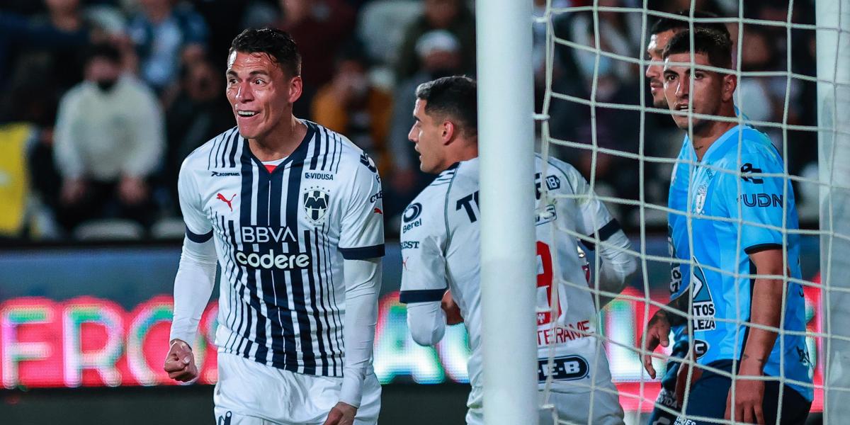 El Monterrey derrota a Querétaro y recupera el liderato del Clausura mexicano