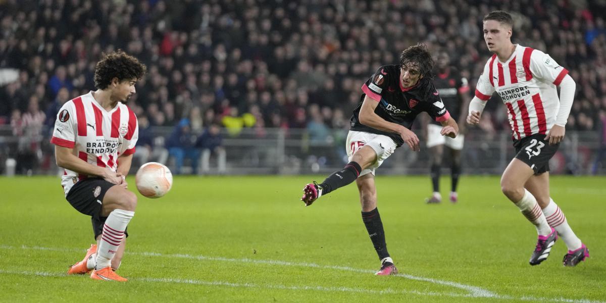 El Sevilla pasa apuros pero está en octavos