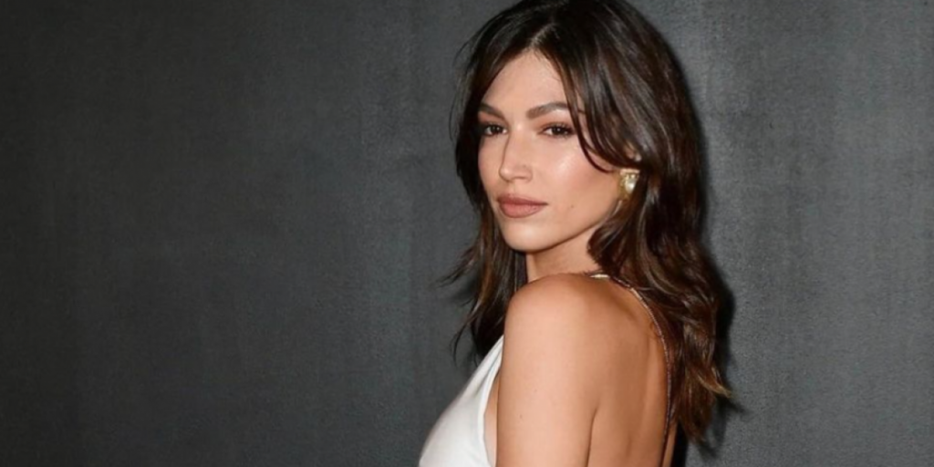 El desnudo de Úrsula Corberó para promocionar su última serie de Netflix