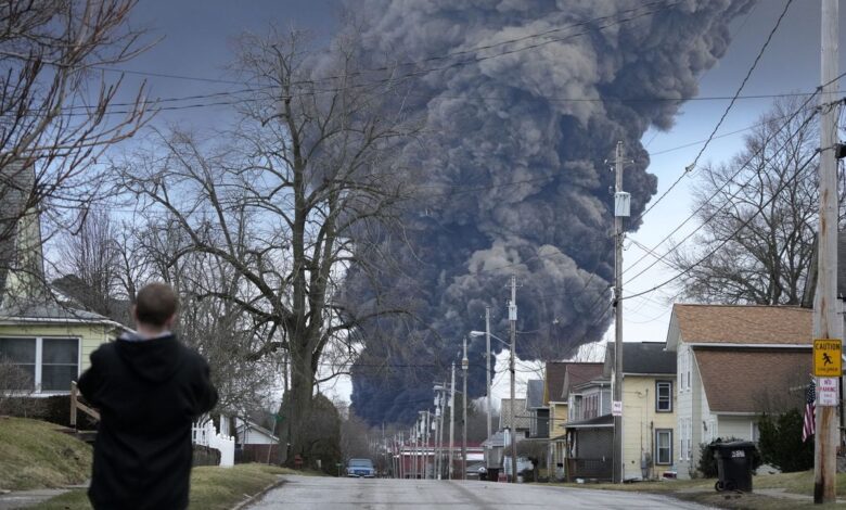 El misterio detrás del tren tóxico descarrilado en Ohio