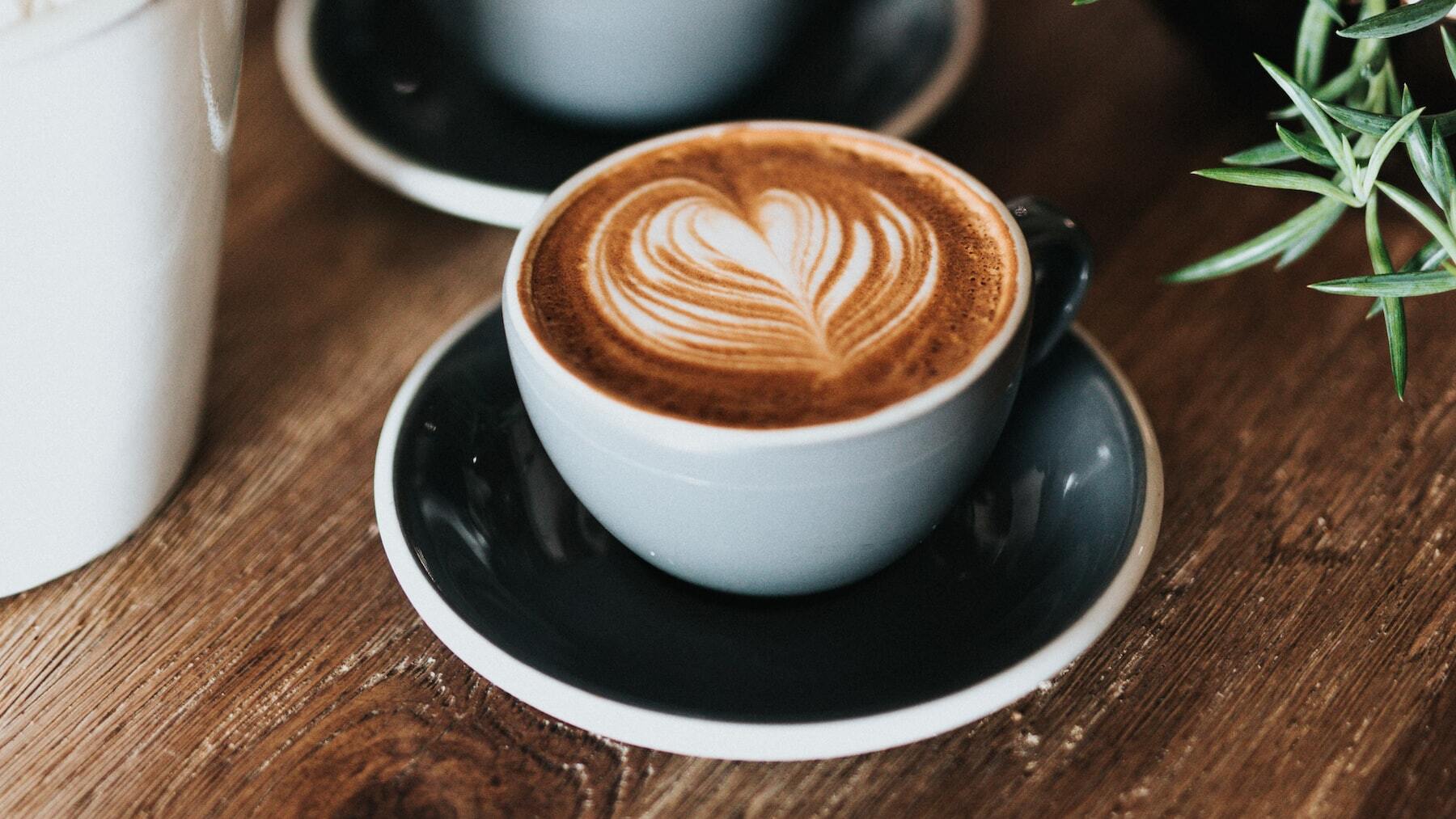 El motivo por el que debes tomar café antes de echar la siesta: te volará la cabeza