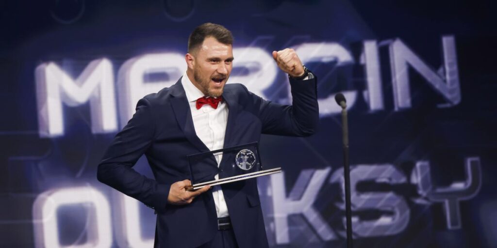 El premio Puskas al mejor gol, para la lucha de Oleksy