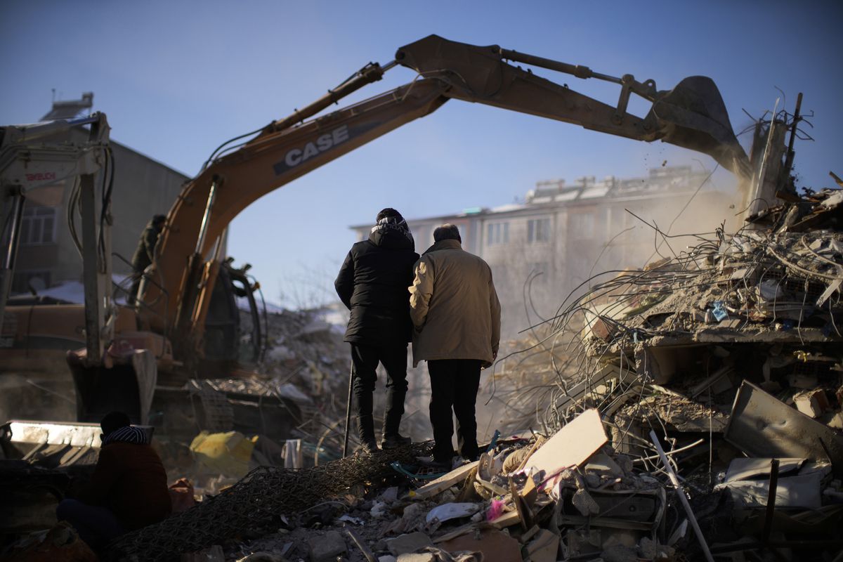 El terremoto deja sin casa a cientos de miles de personas en Turquía y convierte en inhabitables grandes extensiones de ciudades