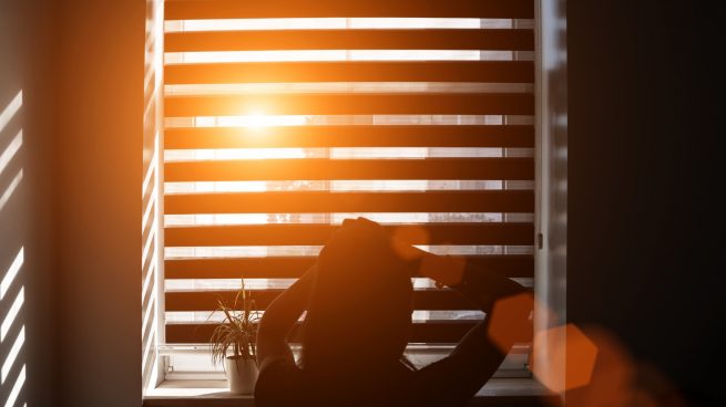 El truco más increíble para limpiar las persianas por fuera sin correr peligro