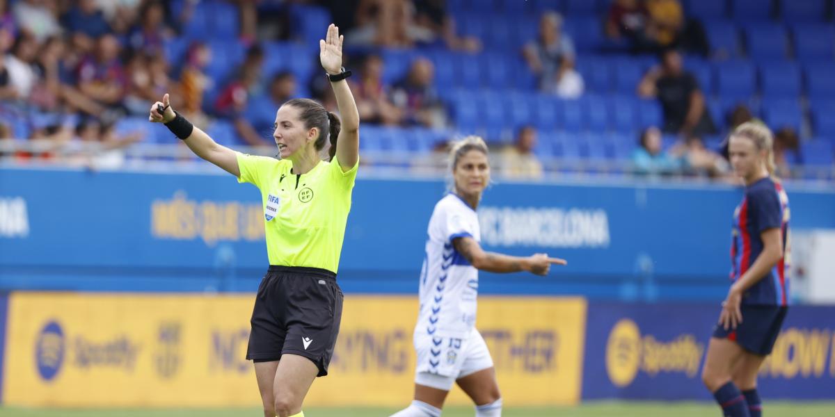 Empieza la formación de VAR de las árbitras españolas