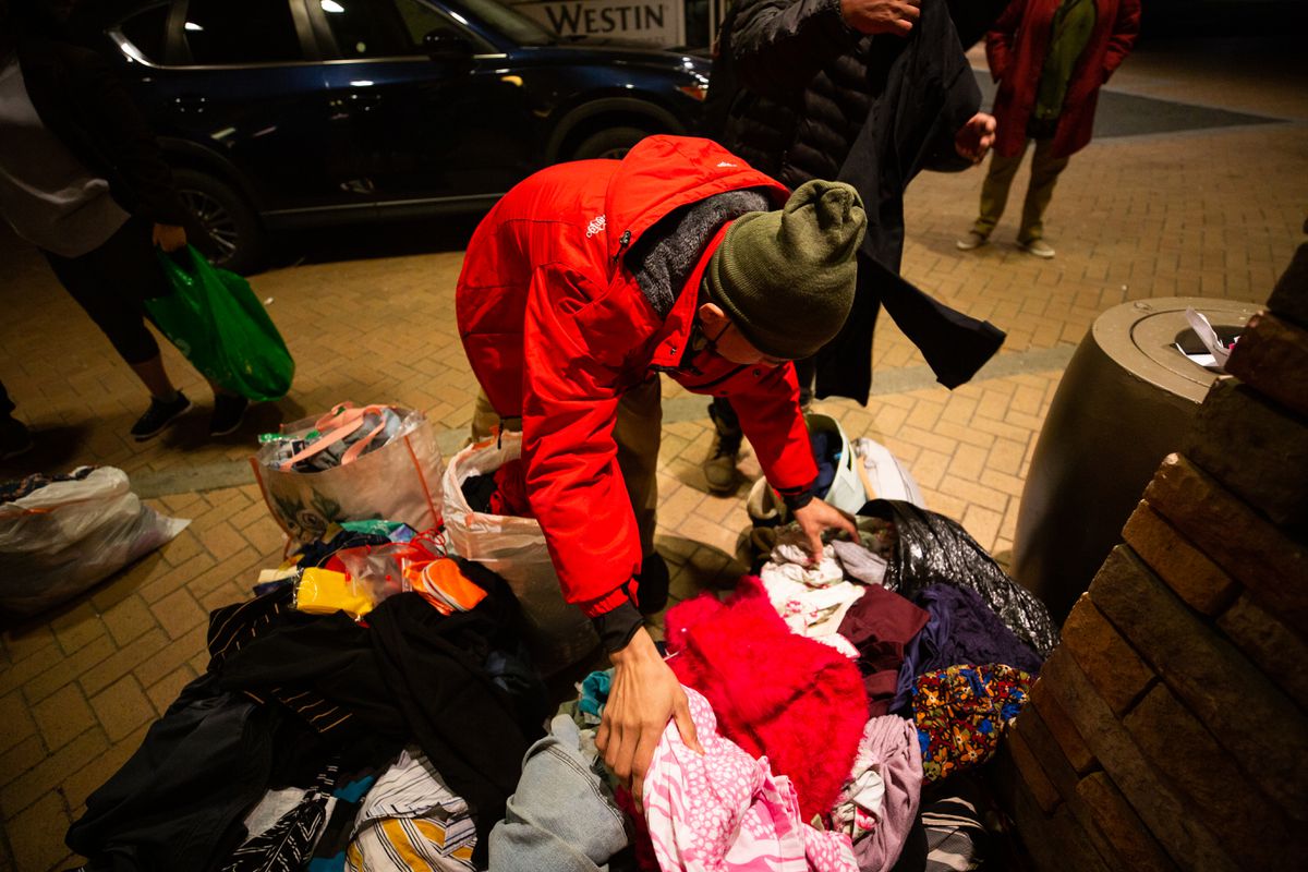 En busca de un techo o con horizonte más estable: las dos caras del destierro nicaragüense en Estados Unidos