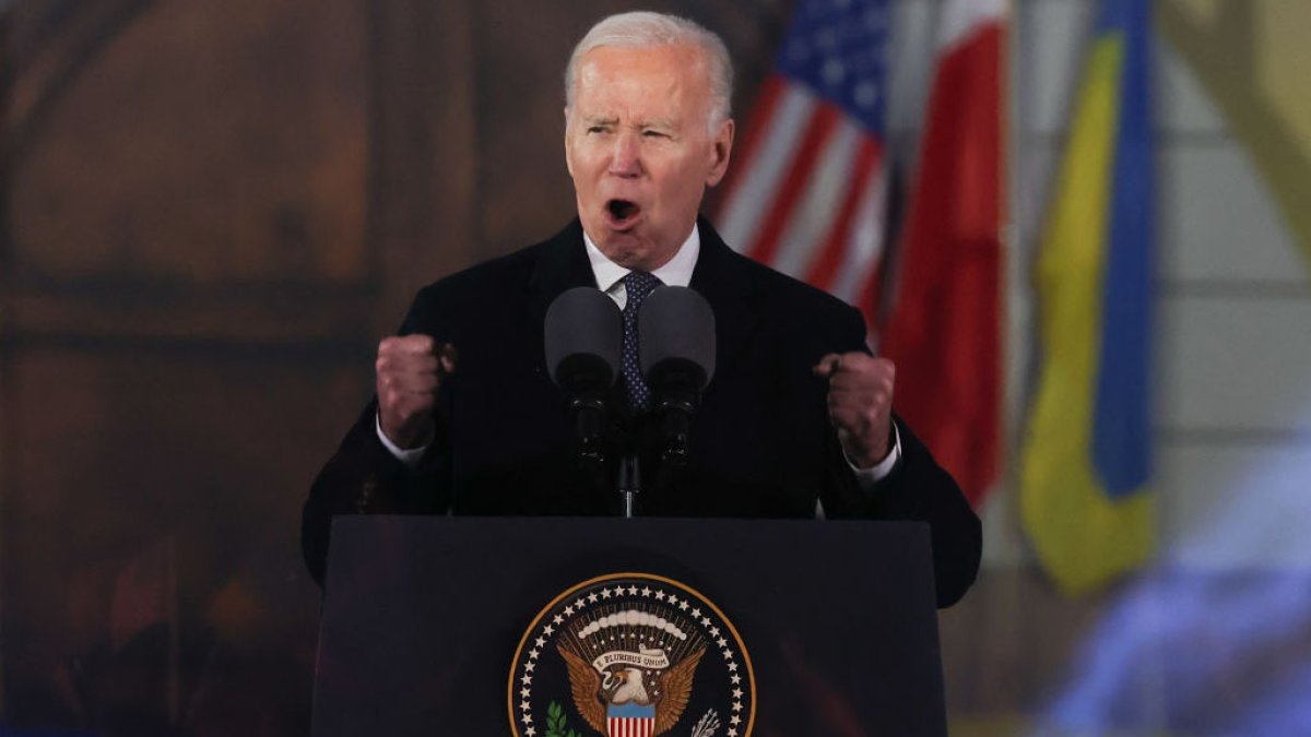 En un duro discurso contra Putin, Biden dice que Rusia “nunca” vencerá a Ucrania
