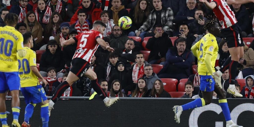 Escalante: "Me duele mucho por el primer tiempo que hicimos"