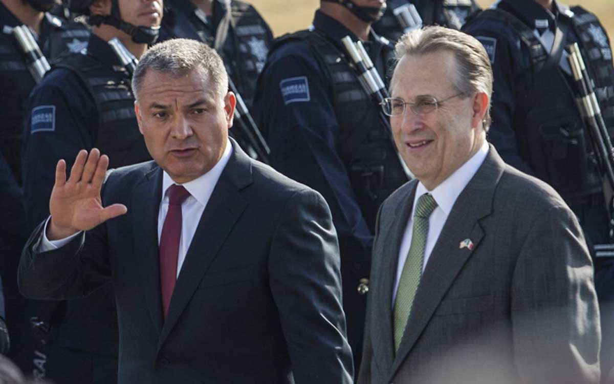Exembajador de EU dice que nunca recibió información ‘creíble’ de que García Luna era corrupto
