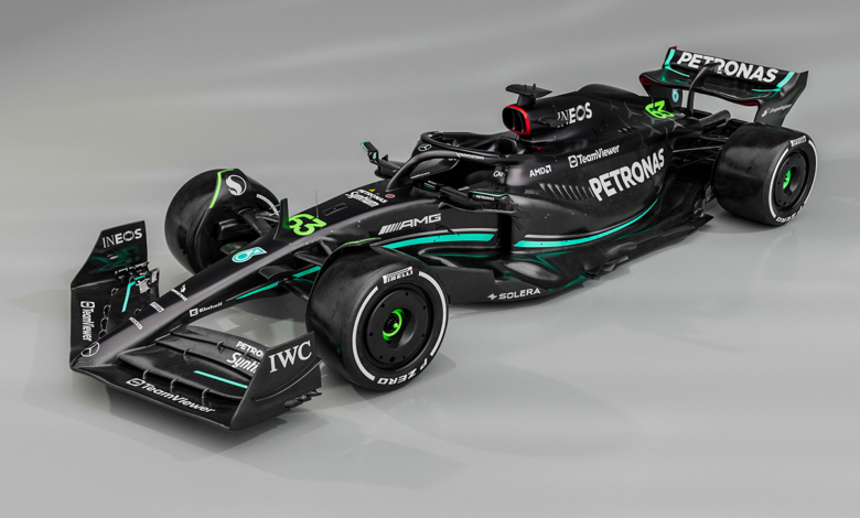 F1: Mercedes regresa al color negro con su nuevo monoplaza, el 'W14' | Tuit