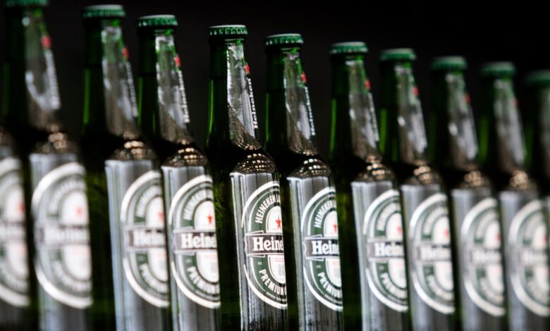 Femsa anuncia retiro de inversión en cervecera Heineken