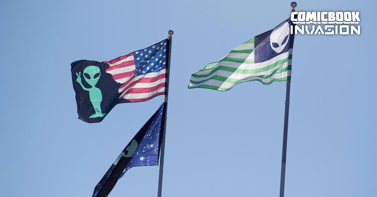 Funcionario de defensa no ha descartado extraterrestres en la última ronda de avistamientos de ovnis