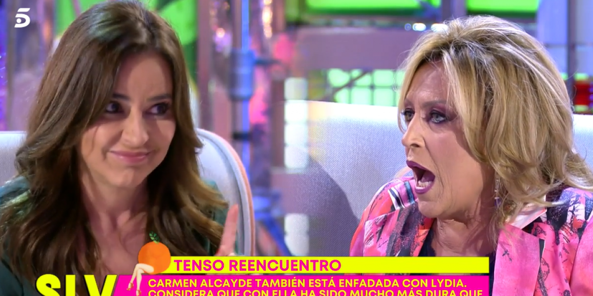 Gran bronca entre Lydia Lozano y Carmen Alcayde en 'Sálvame': "Vete a la mierda"