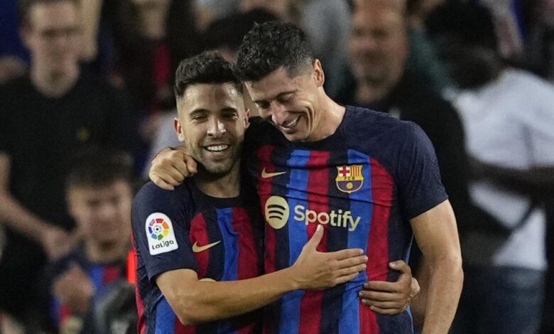 Horario y dónde ver por TV el Villarreal - Barcelona de LaLiga Santander