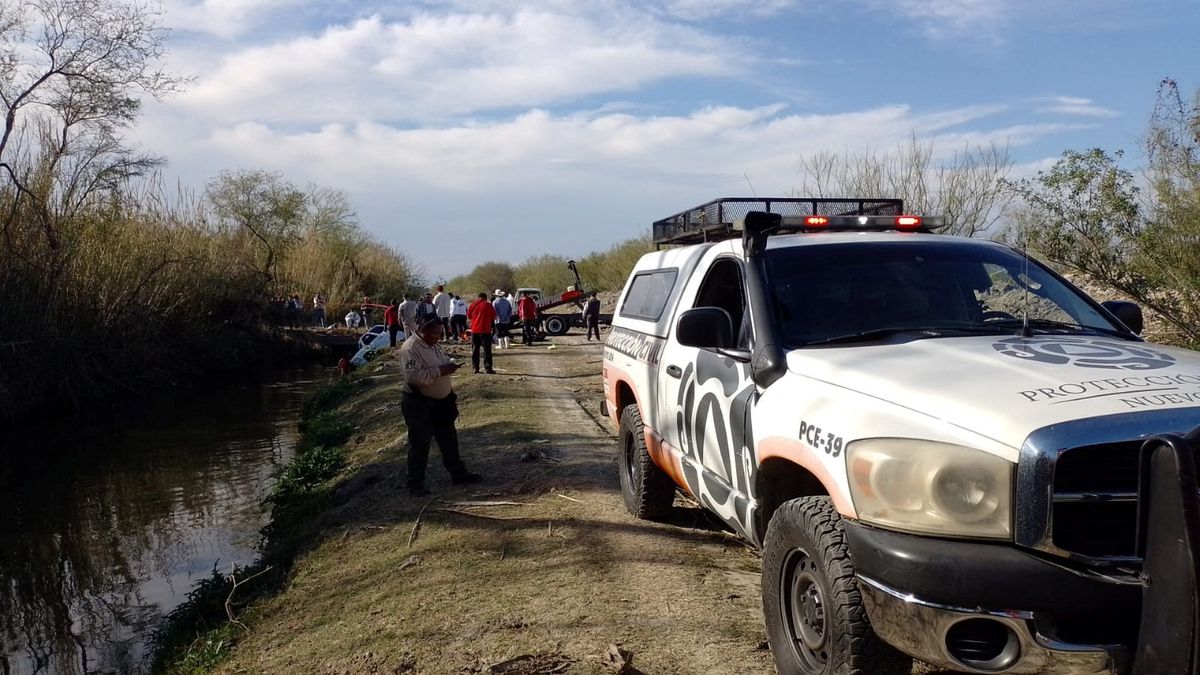 Identificados 9 de los 14 migrantes encontrados en un canal de riego en Nuevo León