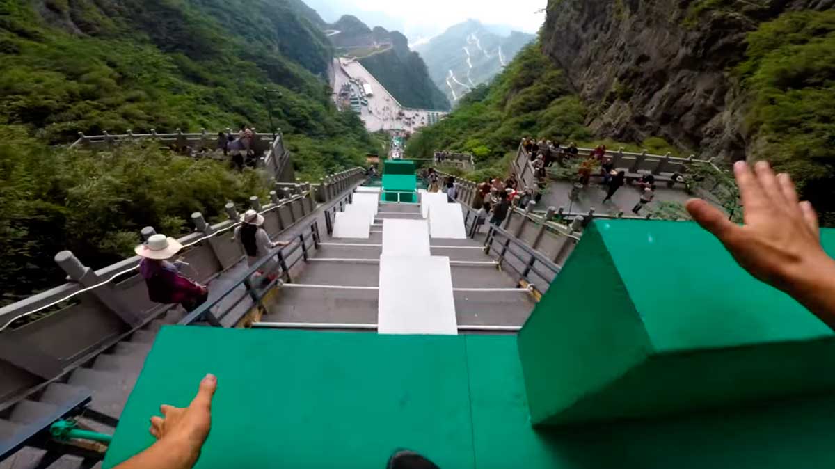 Increíble vídeo de parkour de una competición que te dará vértigo