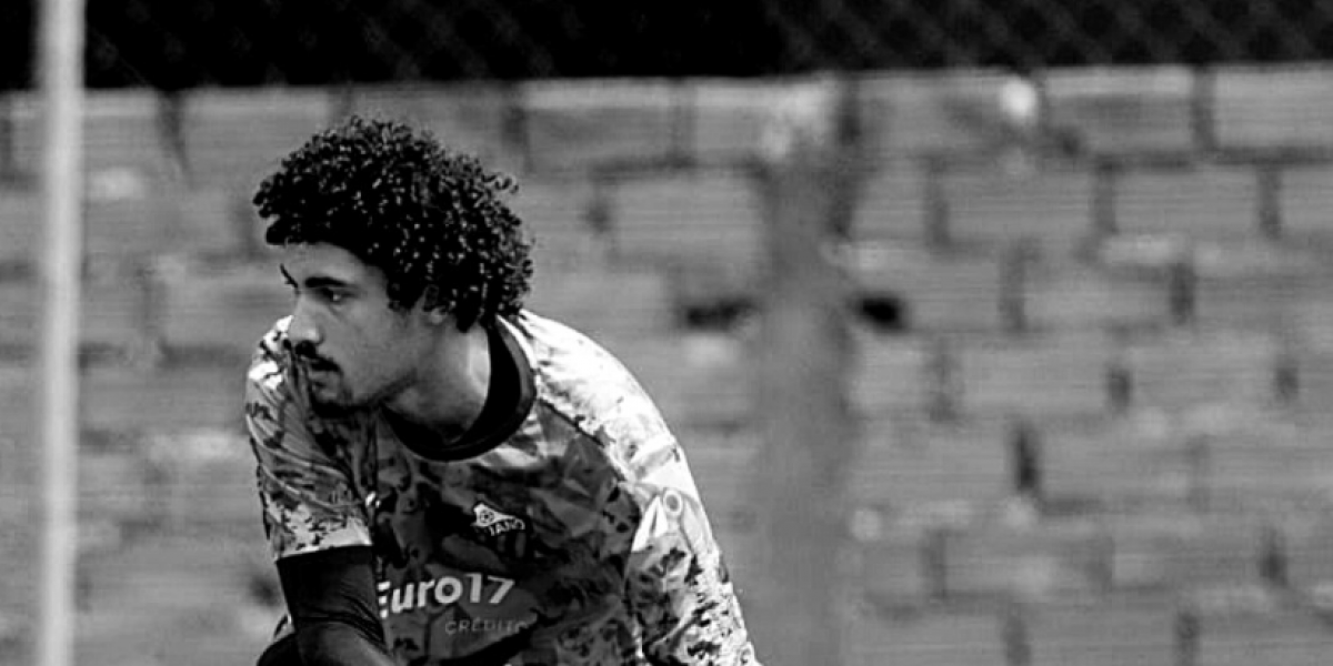 Jian Kayko, joven portero de 21 años, es encontrado muerto en su casa