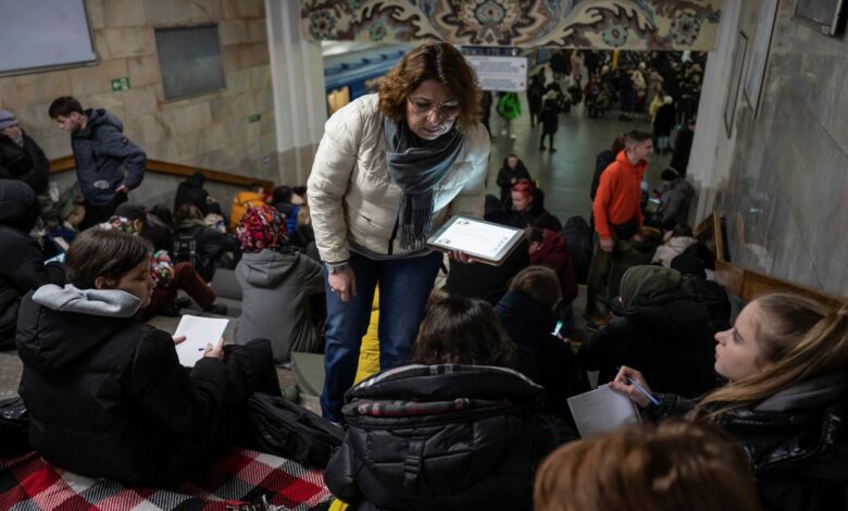 Jóvenes ucranianos están en busca de un futuro