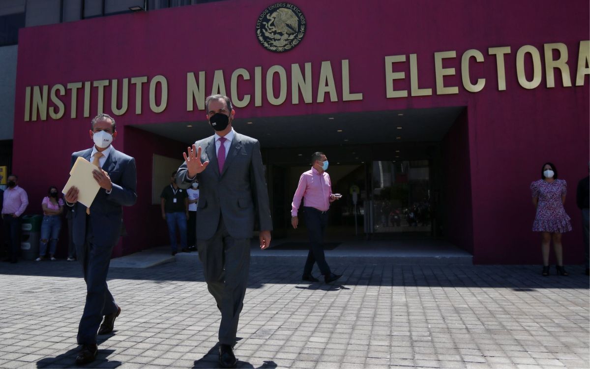 Juez admite a trámite primer amparo contra 'Plan B' electoral