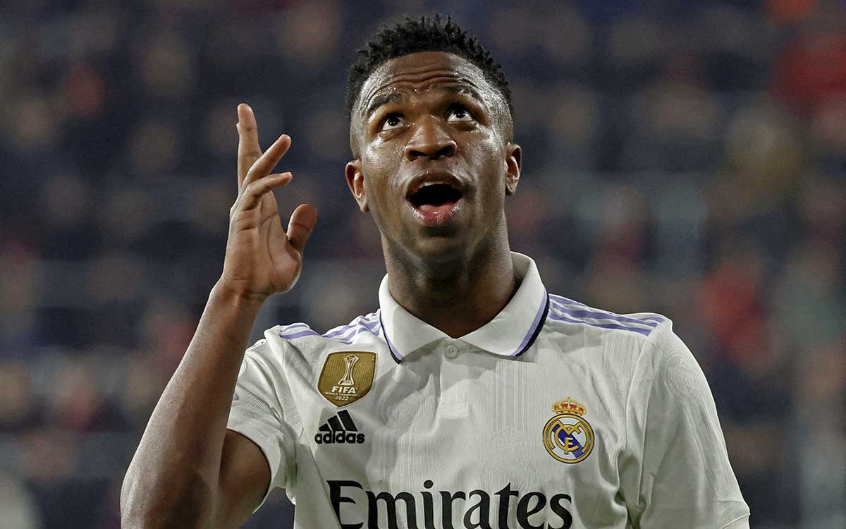 La Policía identifica a un joven por los insultos racistas a Vinícius en Mallorca